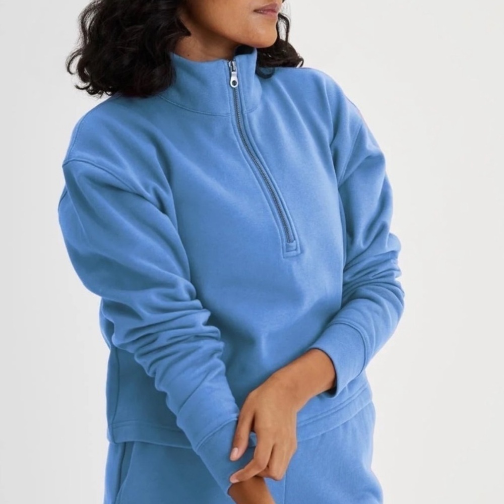 Girlfriend Collective Bluejay Cropped 1/4 half zip sweatshirt